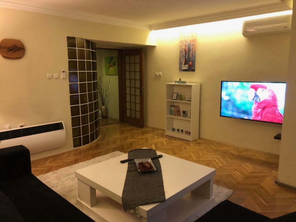Central Apartment With City View Prizren Exteriér fotografie